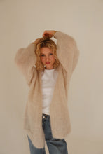 Load image into Gallery viewer, Mohair sweater - SANDSTONE
