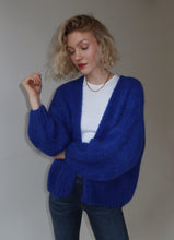 Load image into Gallery viewer, Ines cardigan - INDIGO BLUE
