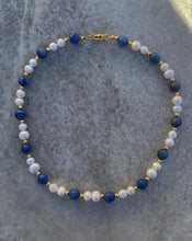 Load image into Gallery viewer, Blue pearls necklace
