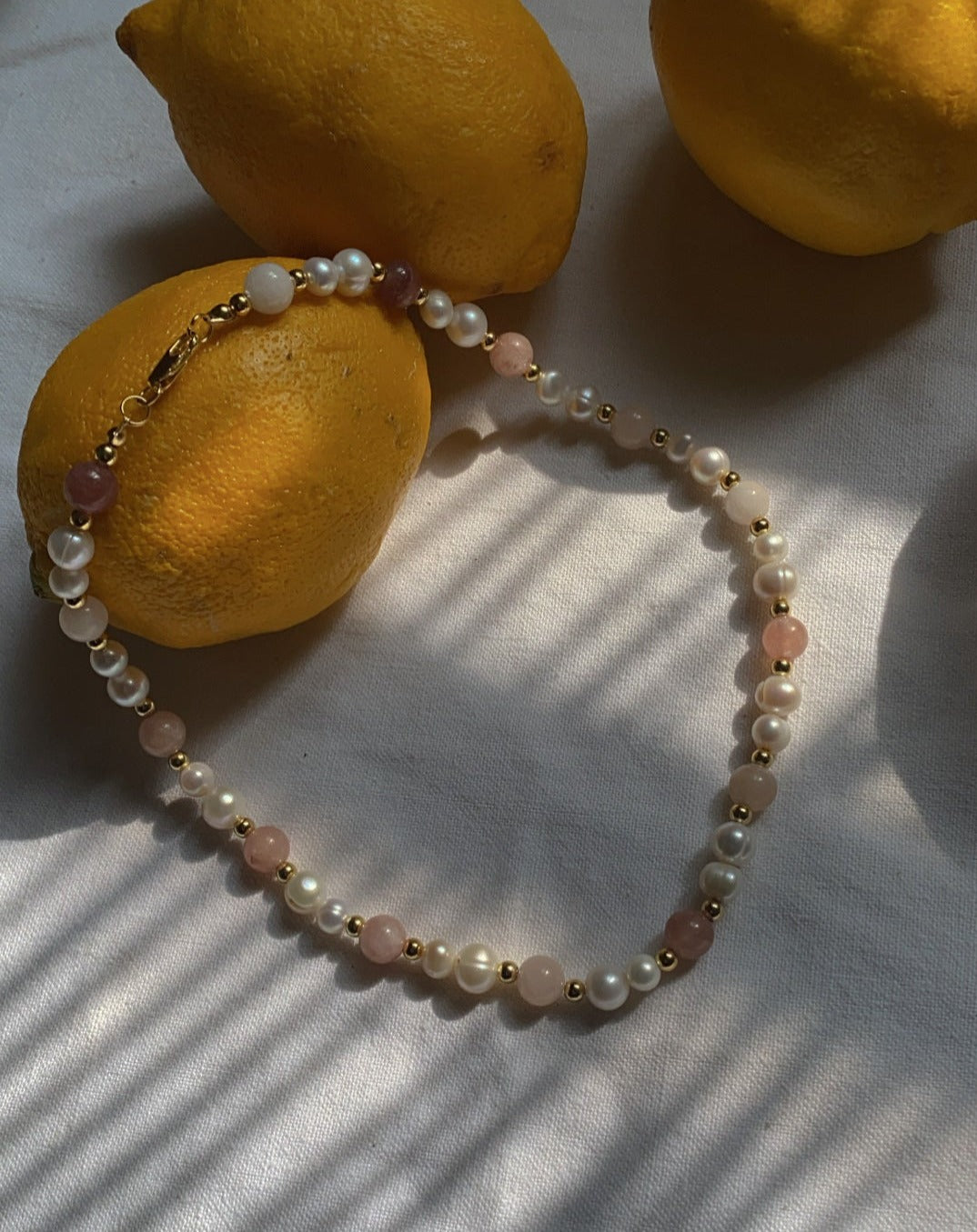 Peach pearls necklace